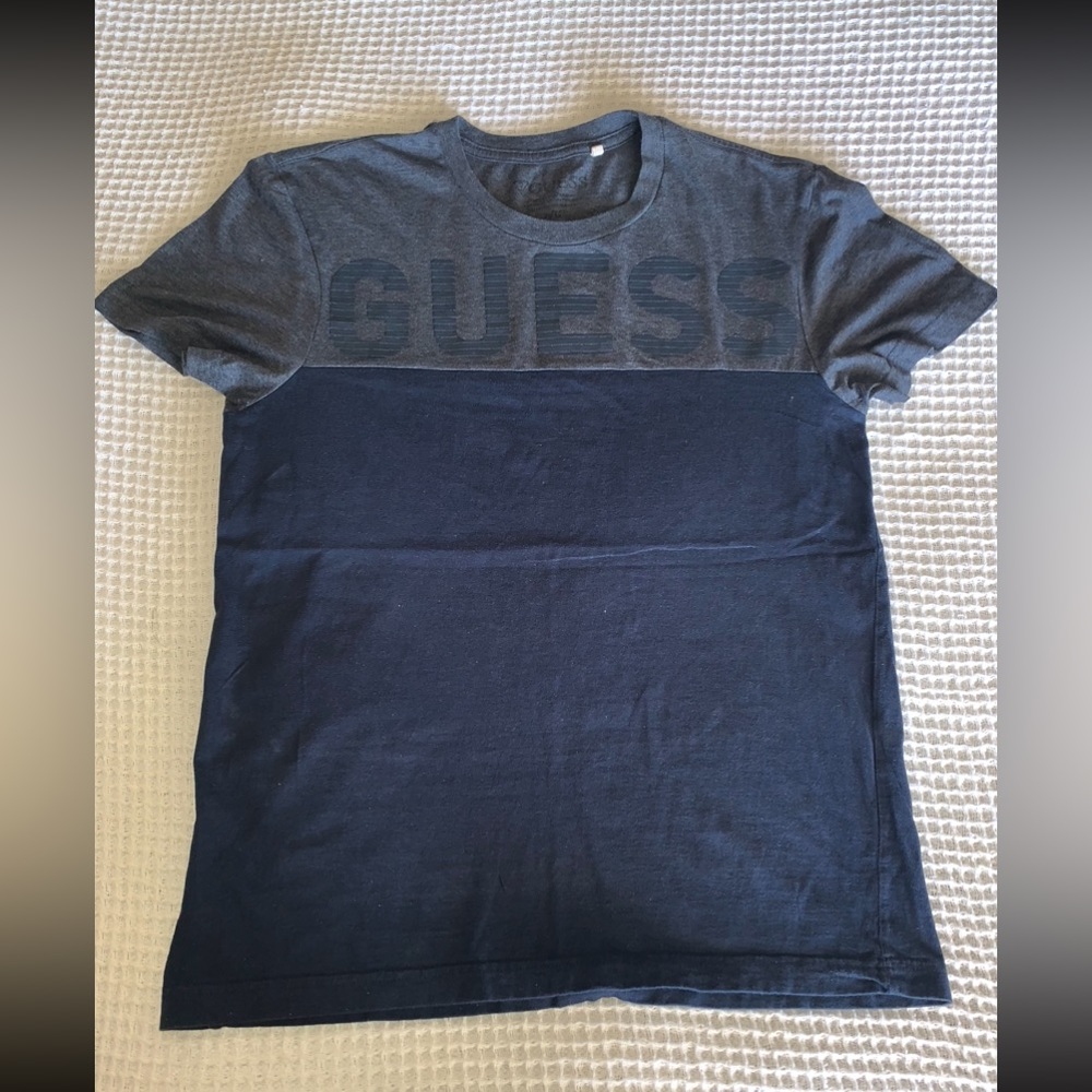 Guess Men’s Shirt Color Blue Size Large 175/5